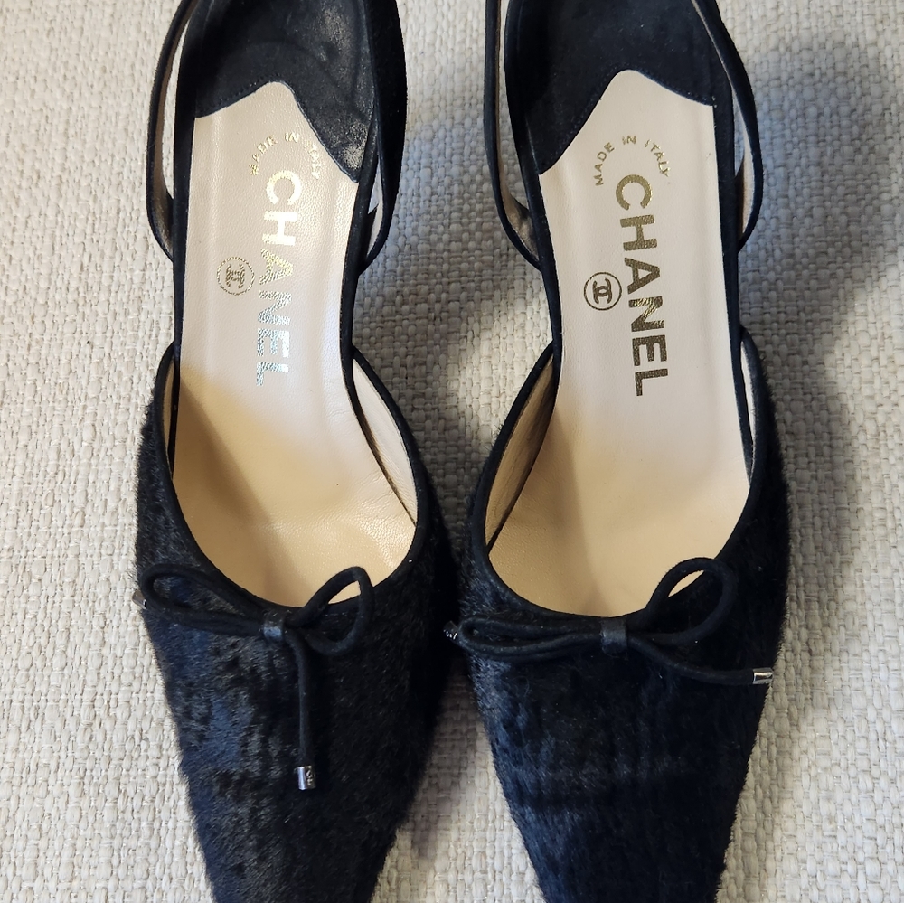 CHANEL Calf black slingback heels Size 7